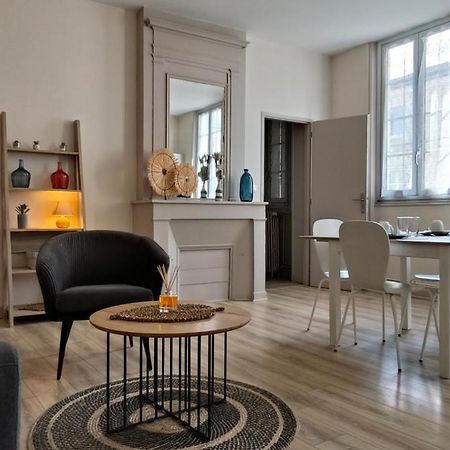 Duplex Confort Hotel De Ville 2 Chambres 2 Sdb Angouleme Bagian luar foto